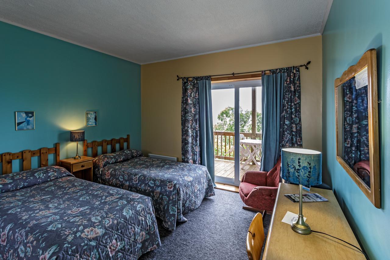 Auberge De L'Anse Рив'єр-дю-Лу Екстер'єр фото
