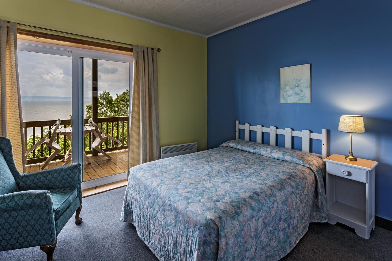 Auberge De L'Anse Рив'єр-дю-Лу Екстер'єр фото